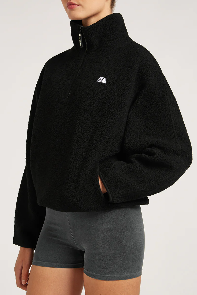 ALIX Half-Zip Black - Image 4