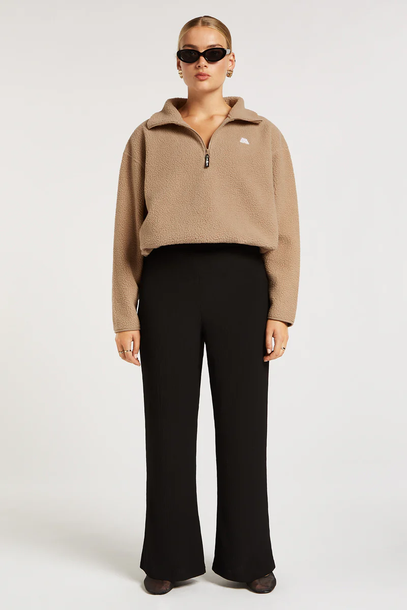 PHOENIX Half-Zip Croissant - Image 3